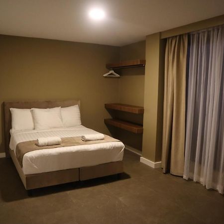 Empire Apartments Su 2 Marthastraat Paramaribo Extérieur photo